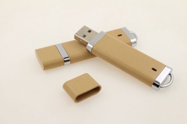 Cette clé USB 1 TO fait un carton, pas étonnant vu son prix délirant